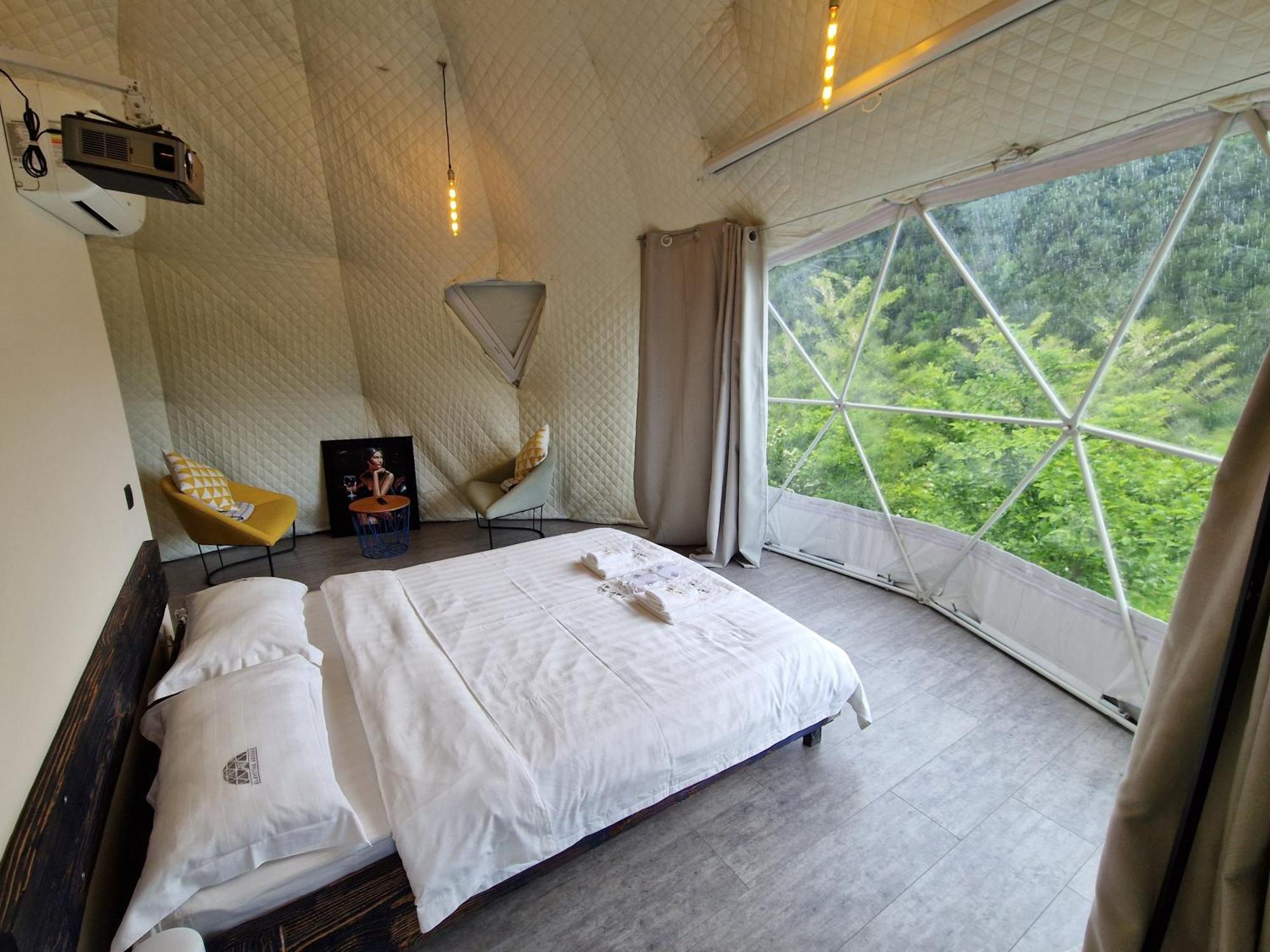 Hotel Glamping Georgia Krikhi Ambrolauri Exteriér fotografie