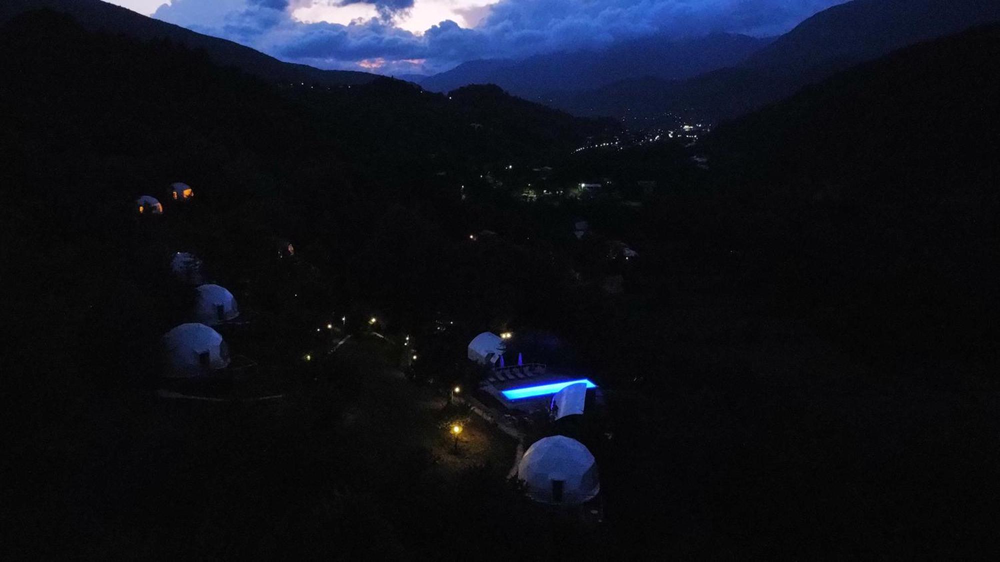 Hotel Glamping Georgia Krikhi Ambrolauri Exteriér fotografie